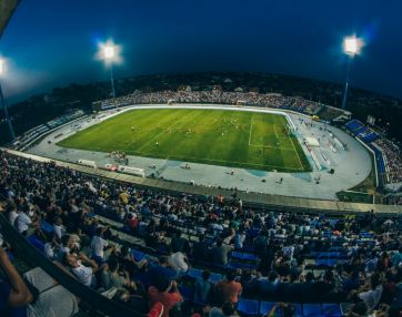 Nk osijek fizian hyperice summus 6